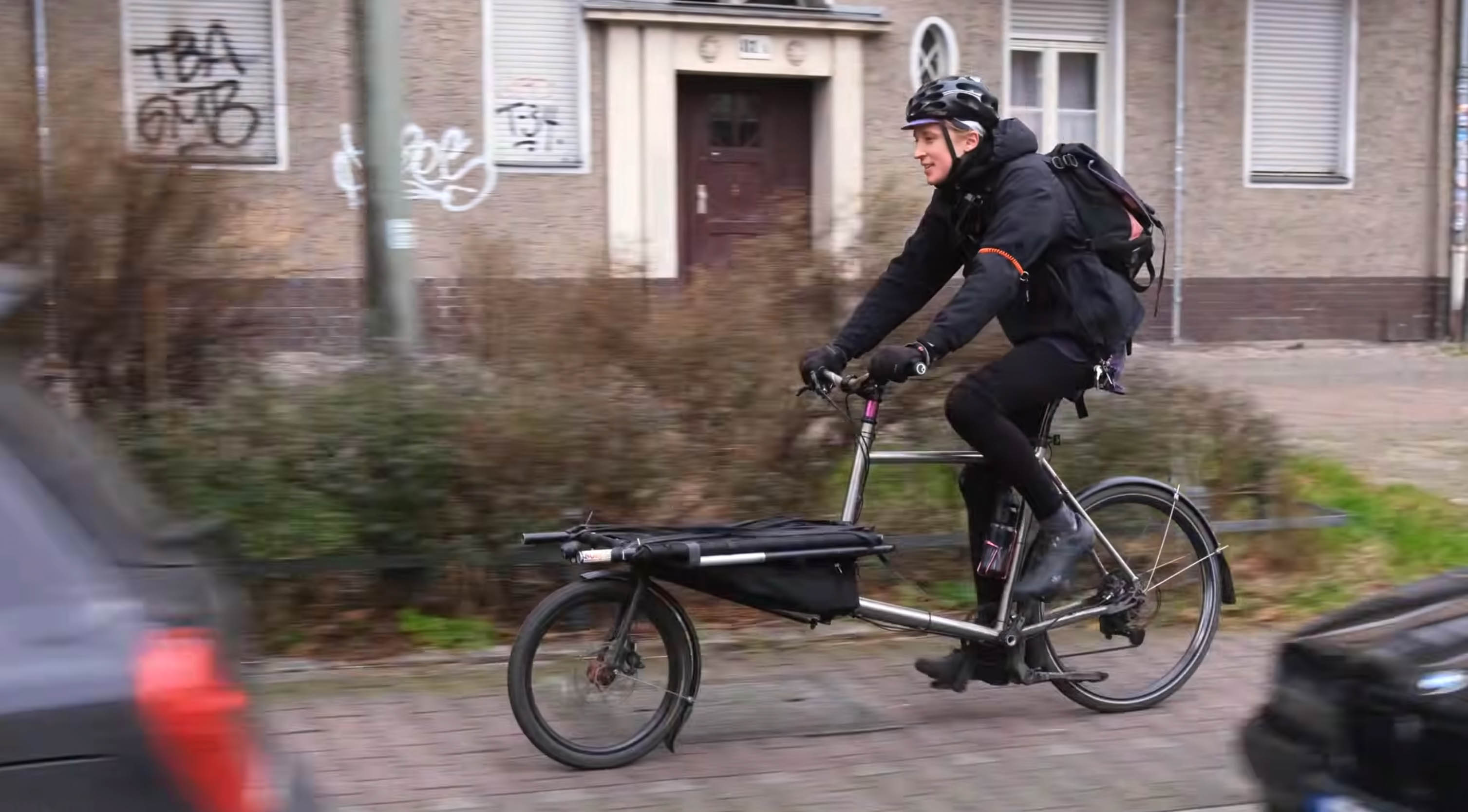 Fahrwerk Kurier*innenkollektiv, ein aktualisierter Name